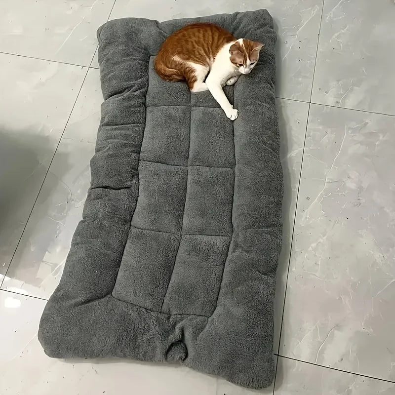 FunnyLuza - Extra Large Plush Dog Bed